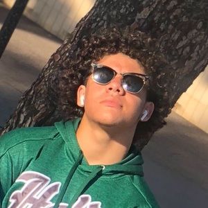 Meet your Posher, Augustine